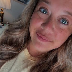 Meet your Posher, Bri